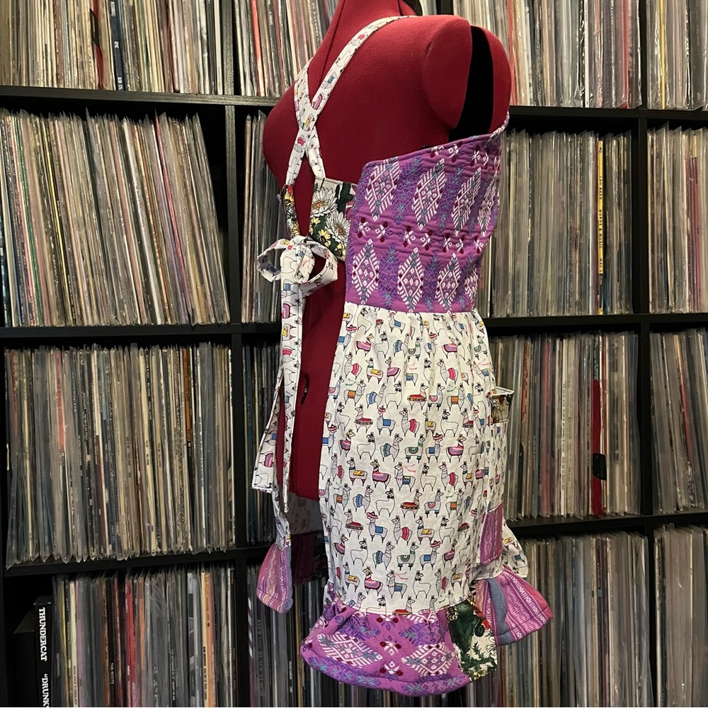 TABOOT llama apron top woven pocket corset open back festival 🦙 💜 🩷 - Picture 8 of 9